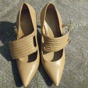Bcbgeneration tan heels